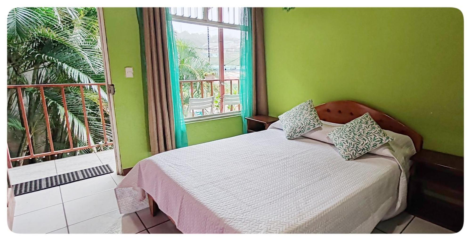 Hotel & Hostel Sloth Backpackers Monteverde Exterior foto