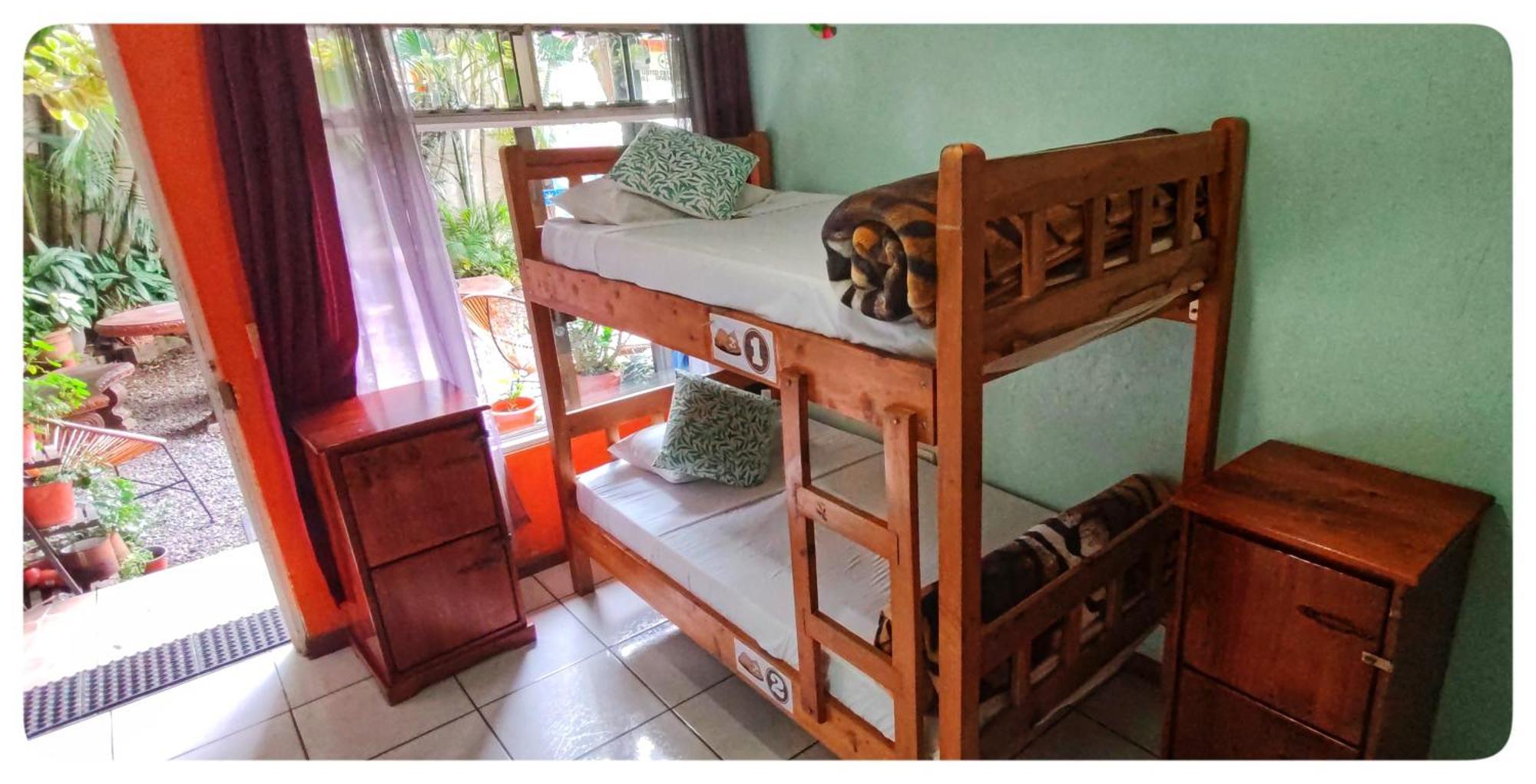 Hotel & Hostel Sloth Backpackers Monteverde Exterior foto